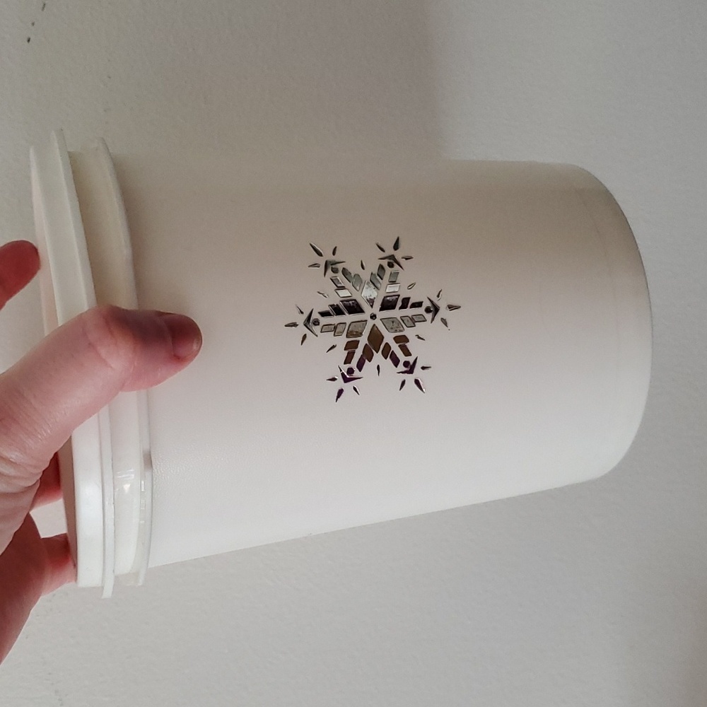 Tupperware canister